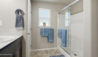 33 Parkland Dr, Blanchard, ID 83804