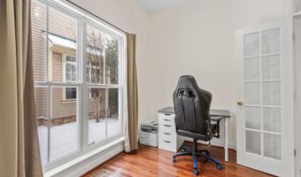 22839 VICKERY PARK Dr, Ashburn, VA 20148