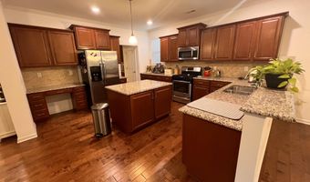 2821 Haw River Trl, Apex, NC 27502
