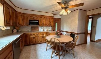 1388 Midline Rd, Amsterdam, NY 12010