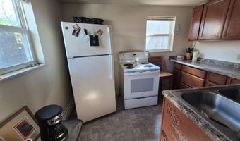 105 N 10TH St, Reading, PA 19601