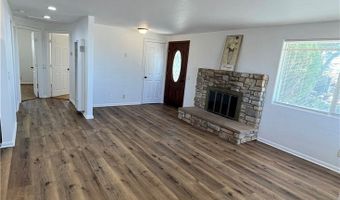 11033 Chipmunk Rd, Apple Valley, CA 92308