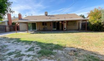 14069 Vista Dr, Armona, CA 93202