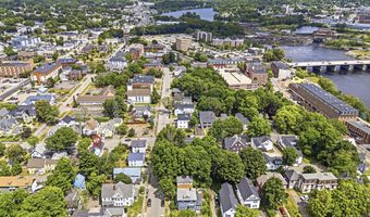 48 Drummond St, Auburn, ME 04210