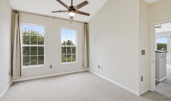 801 S GREENBRIER St 412, Arlington, VA 22204