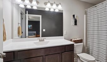 2714 NW 23rd St, Ankeny, IA 50023