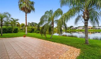 5222 CLOVER MIST Dr, Apollo Beach, FL 33572