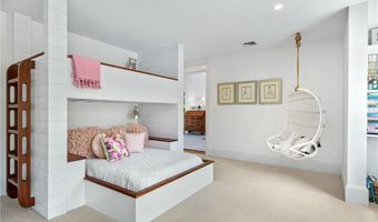 169 Wellington Ave, Newport, RI 02840