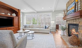 5254 Canyon River Dr NE, Ada, MI 49301