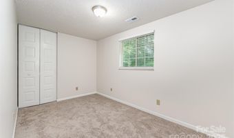 7008 Wannamaker Ln, Charlotte, NC 28226