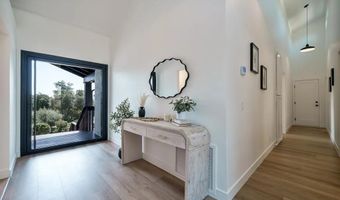 2927 Lawrence Ln, Escondido, CA 92025