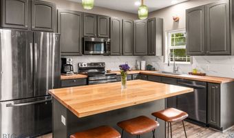 194 4 Dot Ln, Belgrade, MT 59714