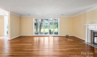 54 Fairway Rd, Asheville, NC 28804