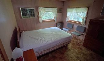 248 Cowan Rd, Averill, VT 05901