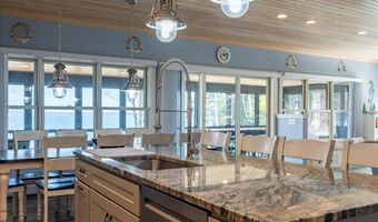 10 Bogue Chitto Ln, Bar Harbor, ME 04609