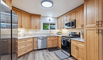 437 Riverfront Dr, Bullhead City, AZ 86442