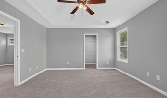1 Carriagebrook Cir, Camden, SC 29020