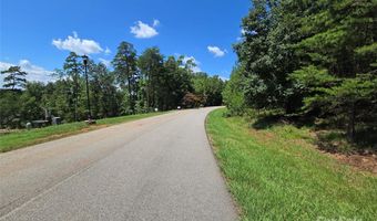 178 Kingfisher Ct 29, Badin Lake, NC 28127