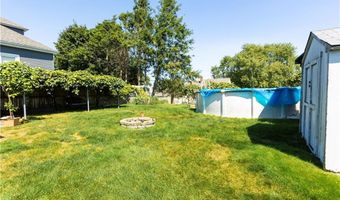 46 Bliss St, East Providence, RI 02914