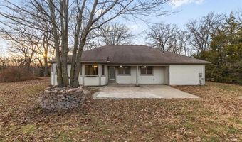 22020 171 St, Basehor, KS 66007