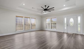 5140 Atlantis Dr, Bay St. Louis, MS 39520