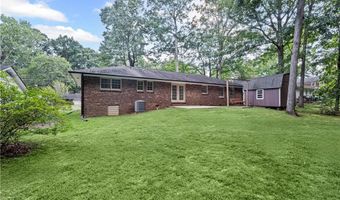 4470 LAKE IVANHOE Dr, Tucker, GA 30084