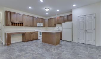2546 Big Bear Ln, Indianapolis, IN 46217