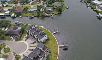 769 KINGSTON Ct, Apollo Beach, FL 33572