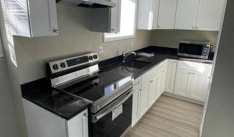 510 S FILLMORE St 1, Arlington, VA 22204