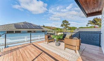 1049 Uluopihi Loop, Kailua, HI 96734
