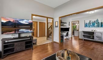 12904 Essex Way, Apple Valley, MN 55124