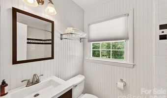 3425 Airlie St, Charlotte, NC 28205