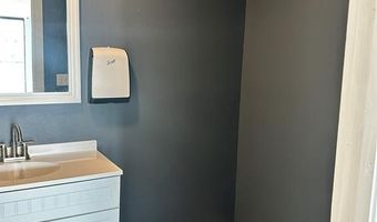 4201 N Macarthur Blvd, Bethany, OK 73122