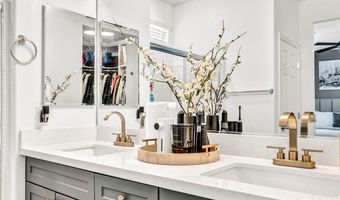 5659 Spellbinding St, Las Vegas, NV 89148