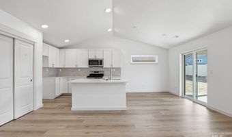 11099 Claremont St 11/12, Caldwell, ID 83605