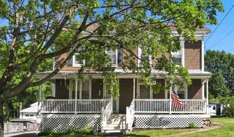 186 W MAIN St, Adamstown, PA 19501