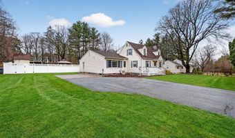 69 S Airmont Rd, Airmont, NY 10901