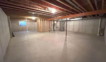 4727 N APPLE Rd, Appleton, WI 54913