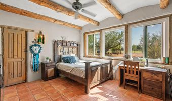 32 CIELO DORADO Dr, Anthony, NM 88021