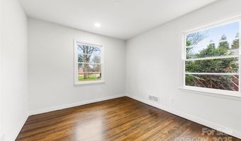 3918 Woodgreen Ter, Charlotte, NC 28205