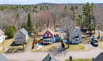 87 School St, Ahmeek, MI 49901