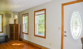 499 W River Rd, Augusta, ME 04330
