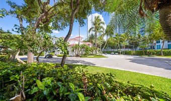 3255 NE 184th St 12112, Aventura, FL 33160