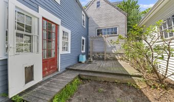 141 Centre St, Bath, ME 04530