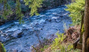 62194 E SALMON St, Brightwood, OR 97011