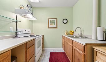 10100 Zermatt Cir, Anchorage, AK 99507