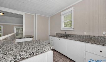 508 4th St, Athens, AL 35611