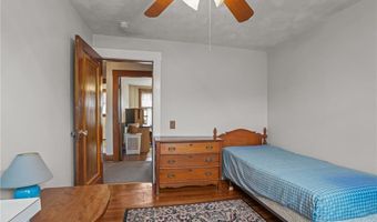 64 Dyer Ave, East Providence, RI 02915