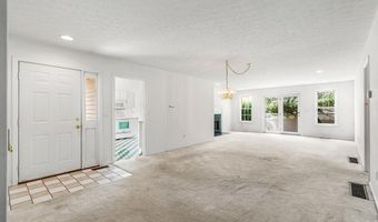 7 St Andrews Dr, Bedford, NH 03110