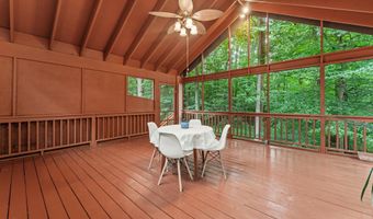 6816 SHRINE Ct, Annandale, VA 22003